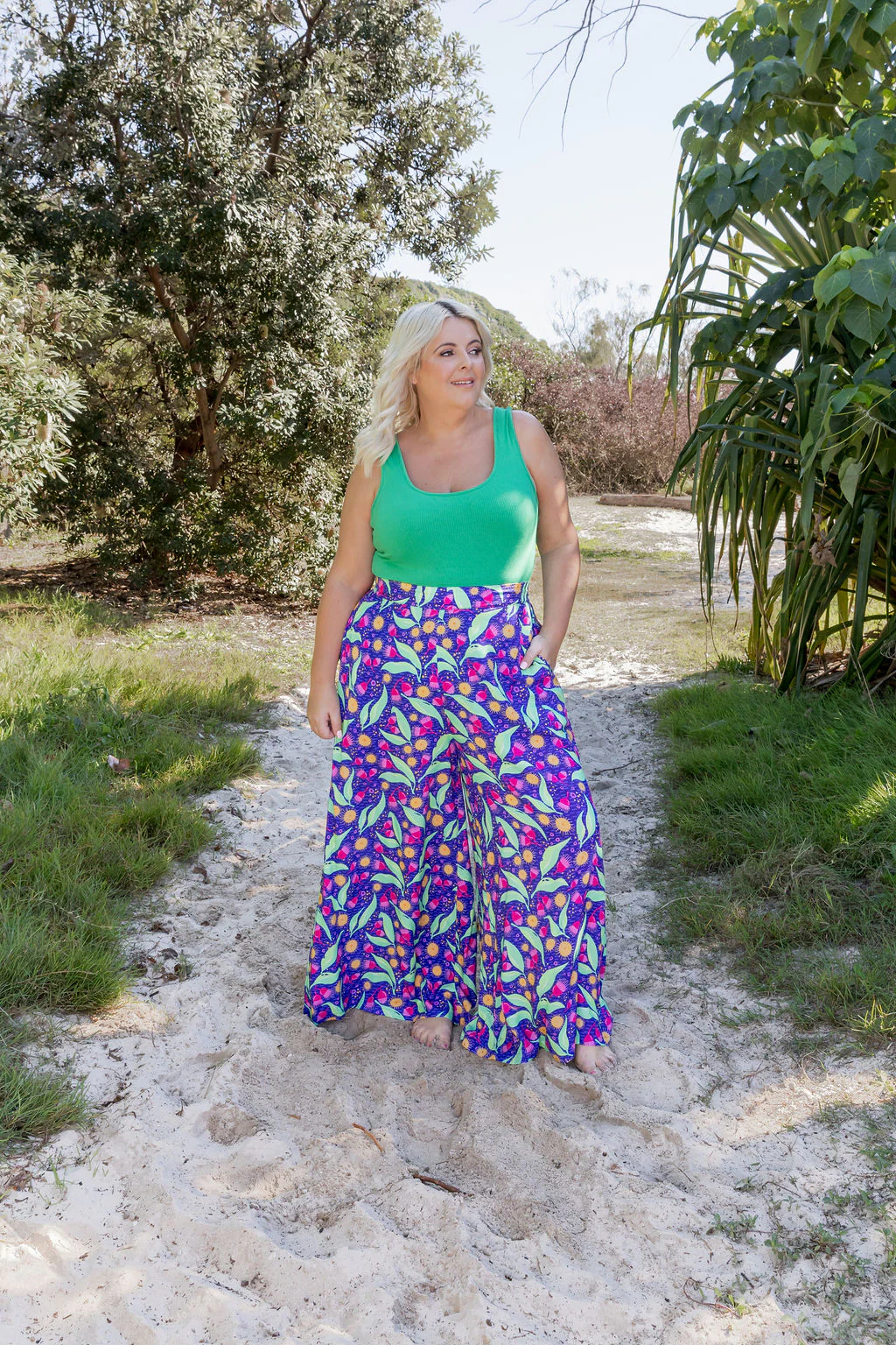 Larsa Pants in Gumnuts - Image 10