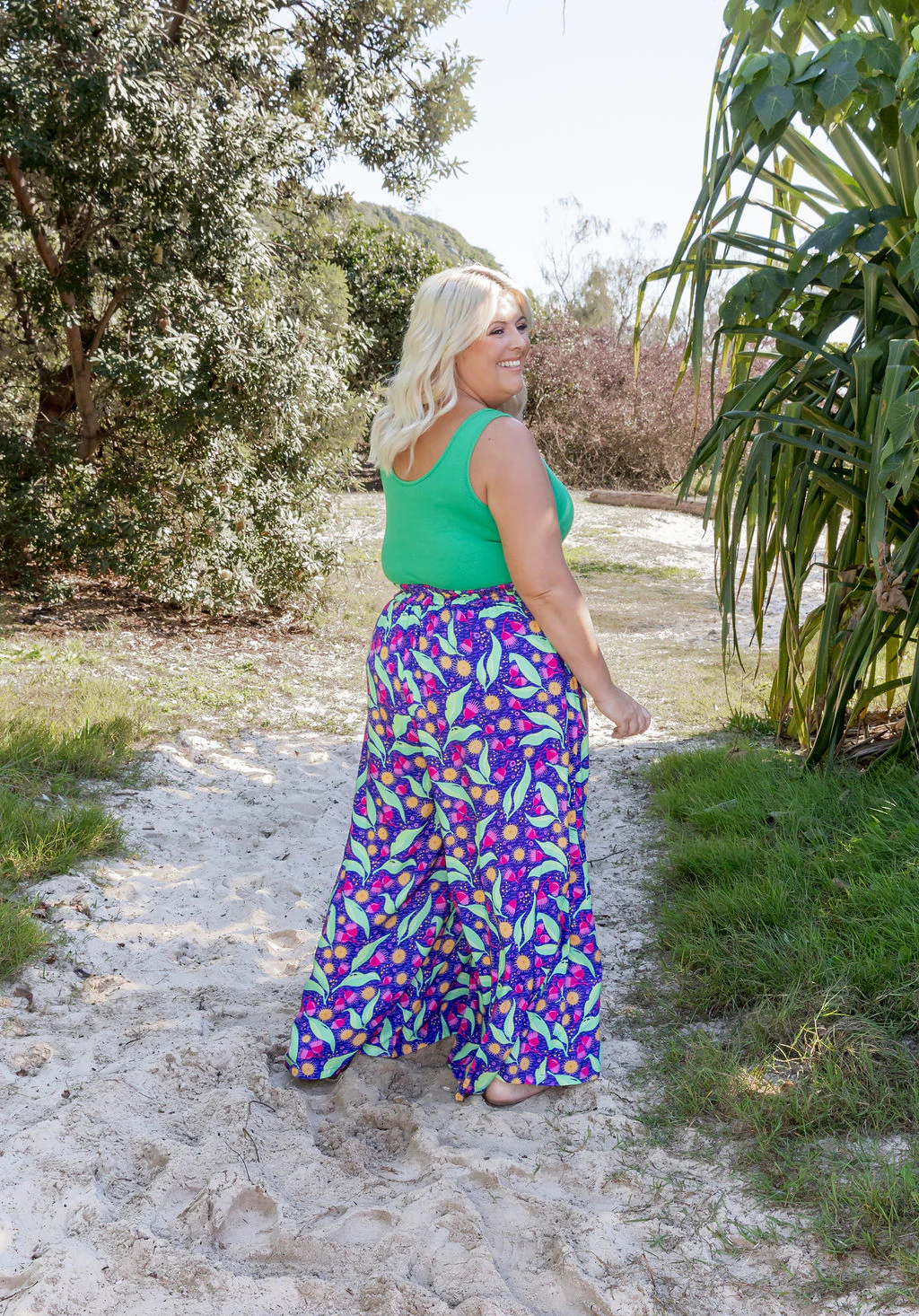 Larsa Pants in Gumnuts - Image 23