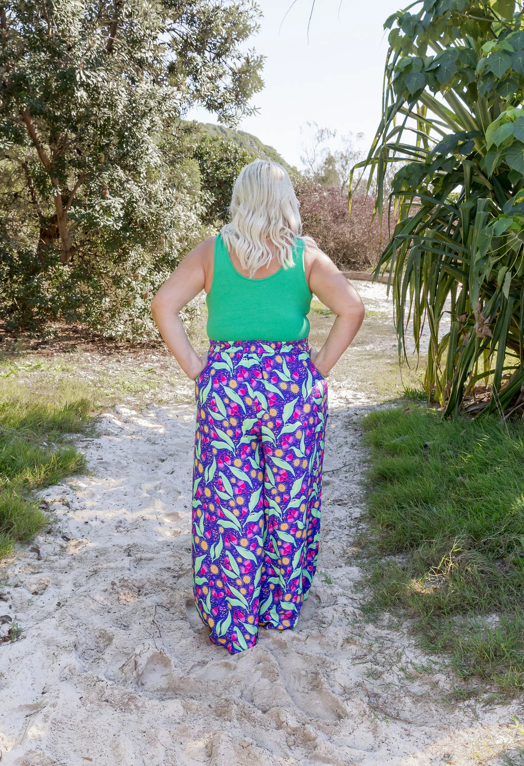 Larsa Pants in Gumnuts - Image 28