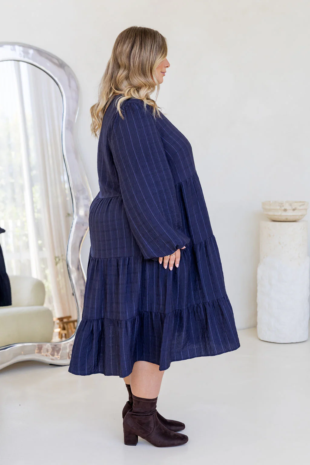 Long Sleeve Greta Midi Dress in Navy - Image 11