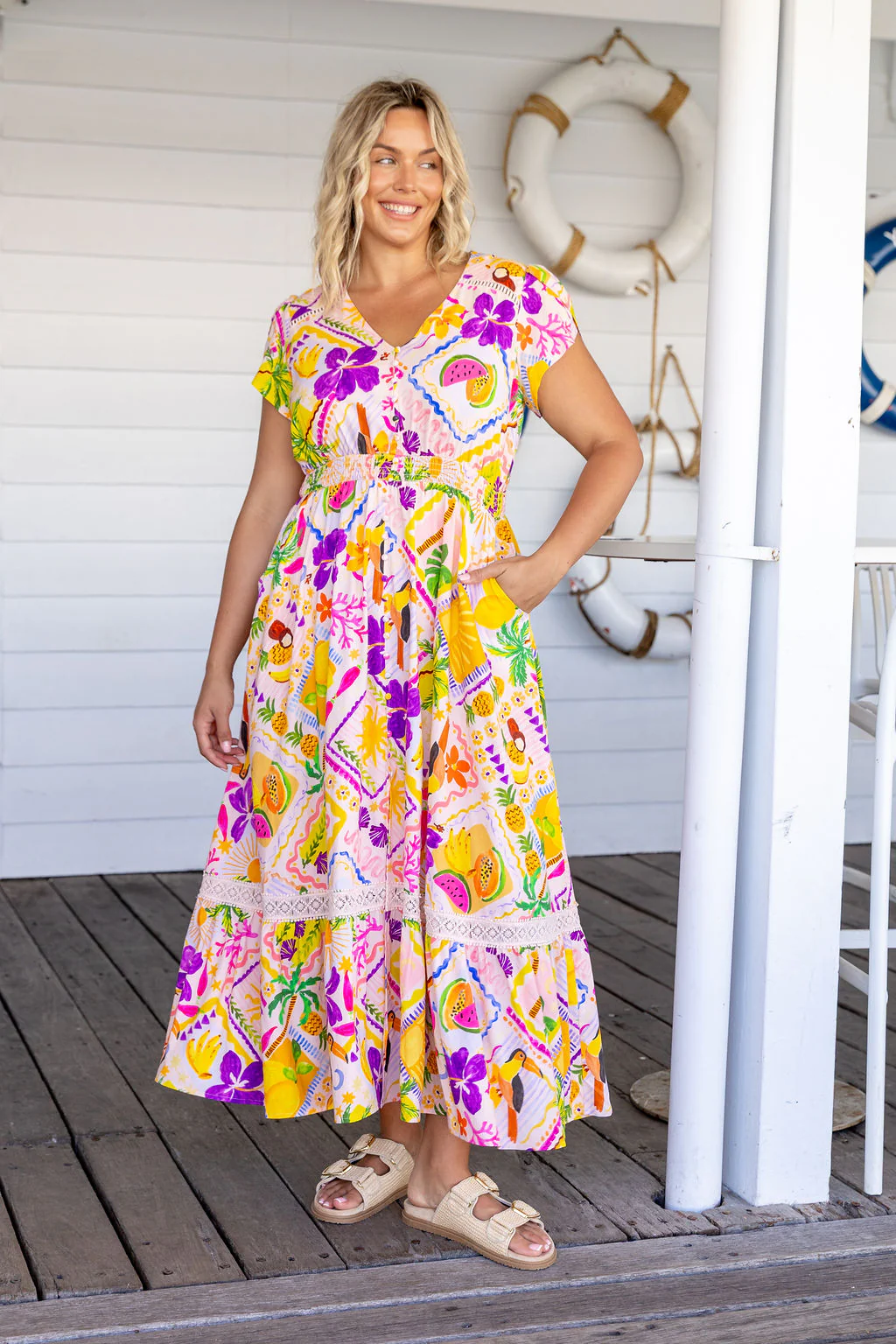 Louisa Linen Blend Maxi Dress in Toucan Paradise - Image 5