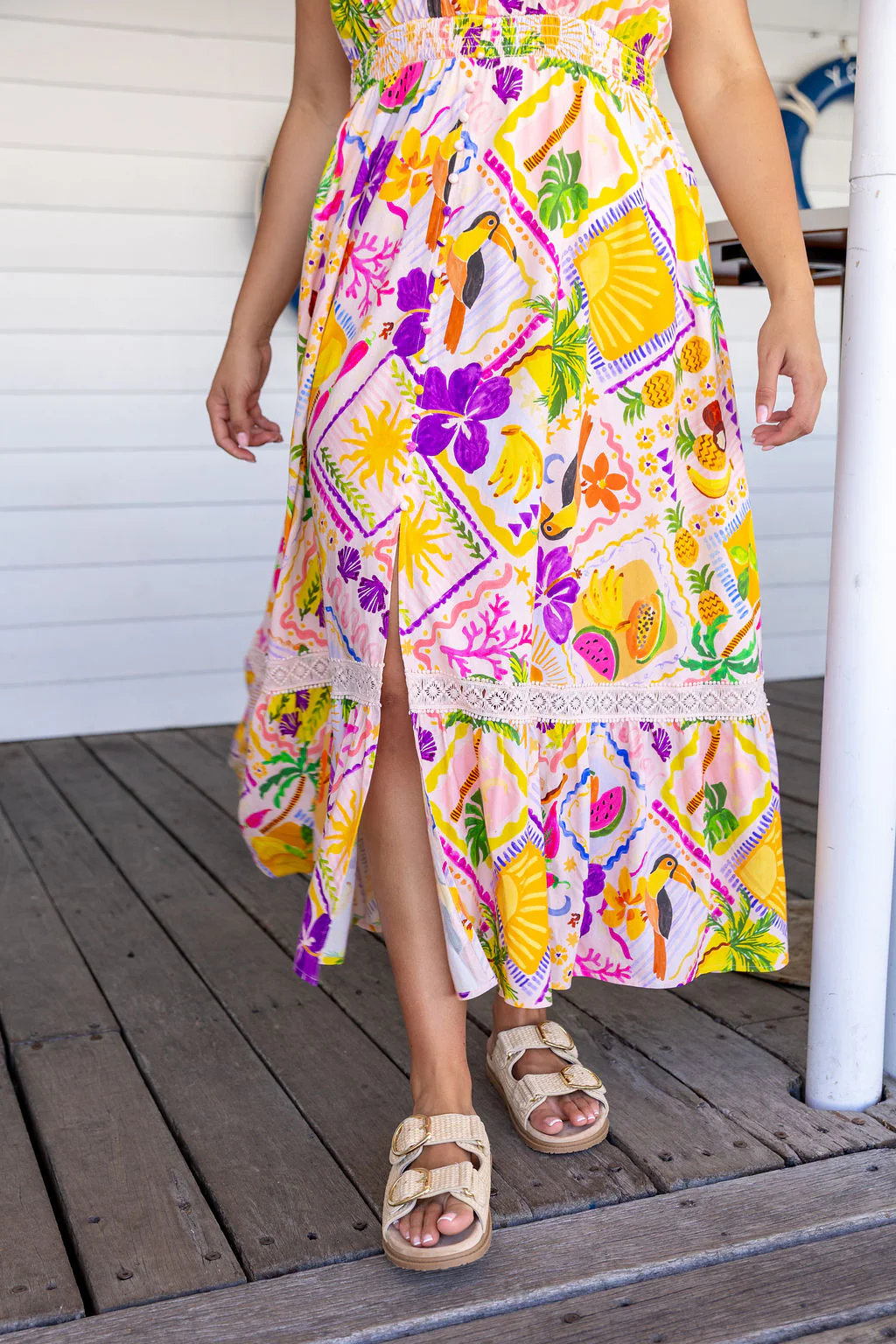 Louisa Linen Blend Maxi Dress in Toucan Paradise - Image 7