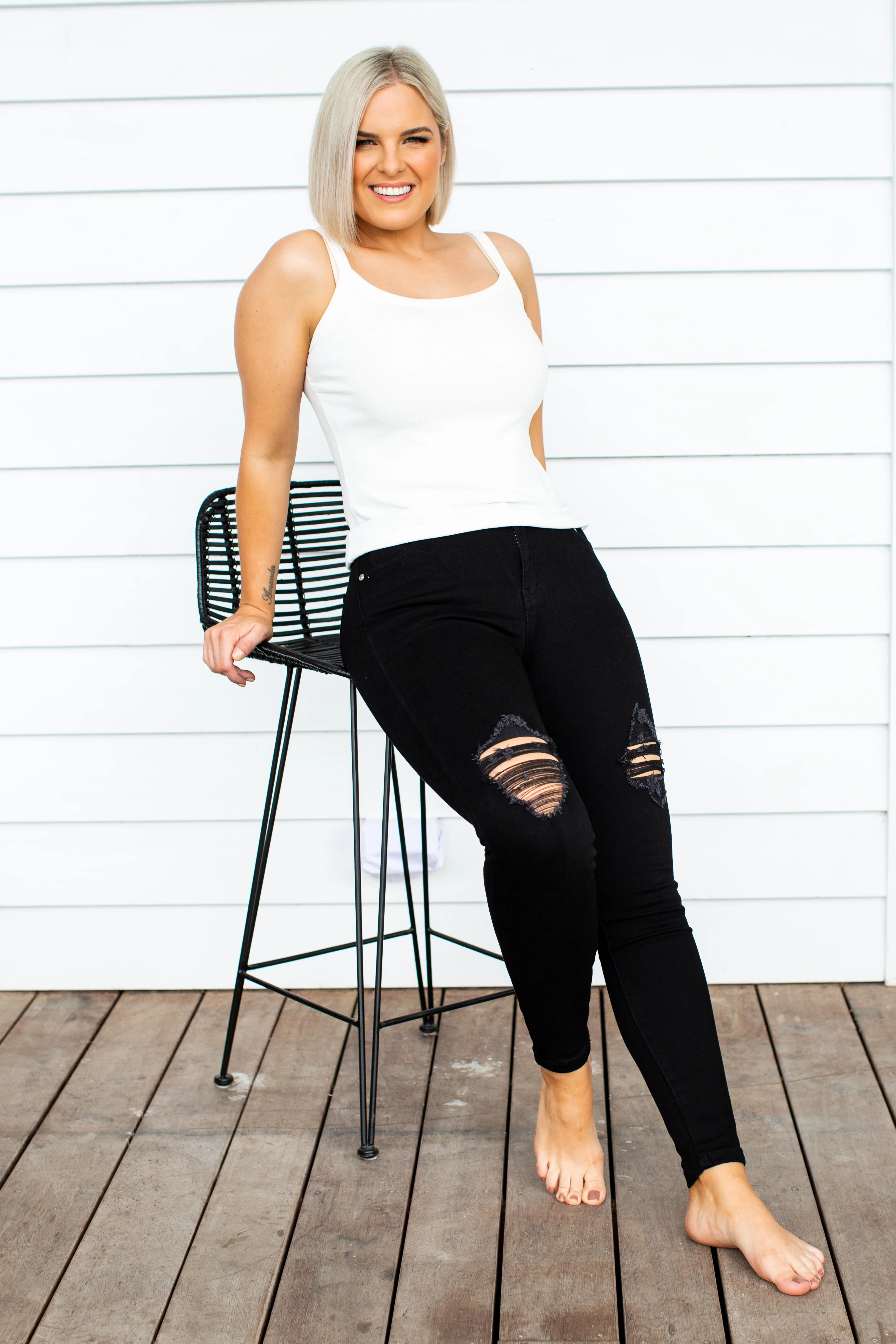 Luca Jeans in Black - Image 2
