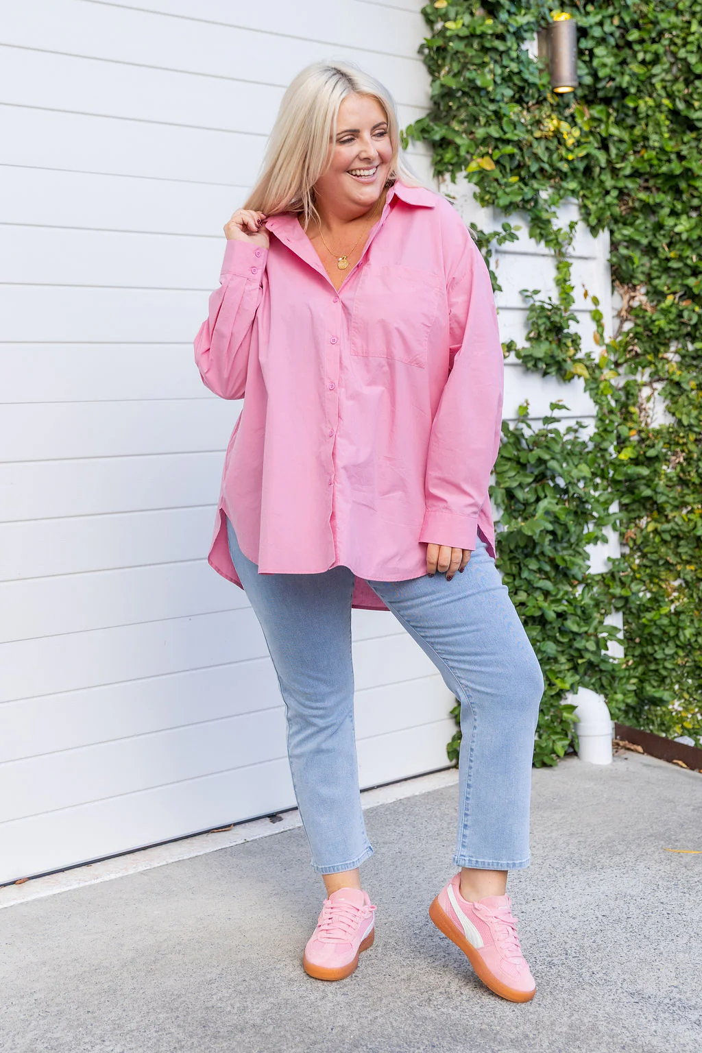Lula Oversized Shirt in Barbie Pink - Image 12