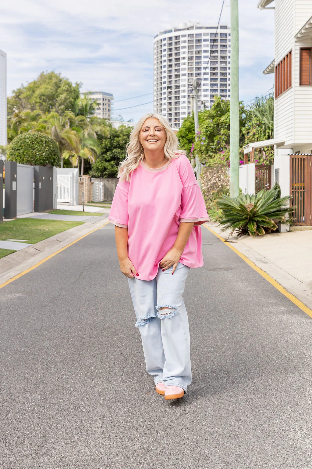 Nikita Heavyweight Cotton Tee in Barbie/Blush Contrast - Image 6