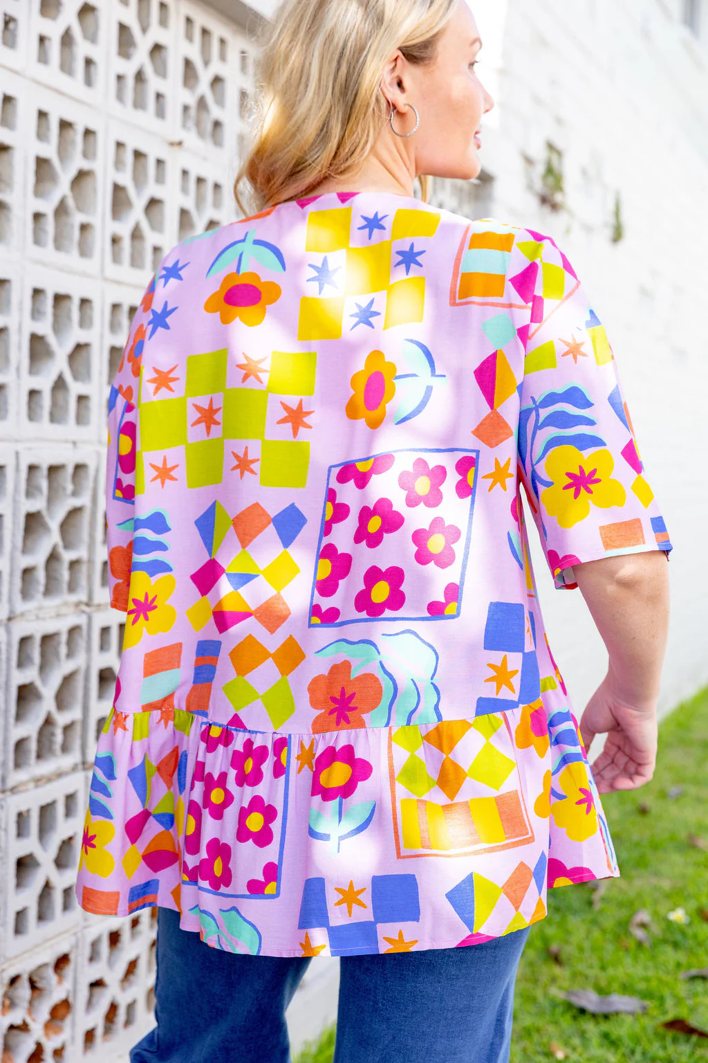 Peak Top in Checkerboard Petals - Image 12