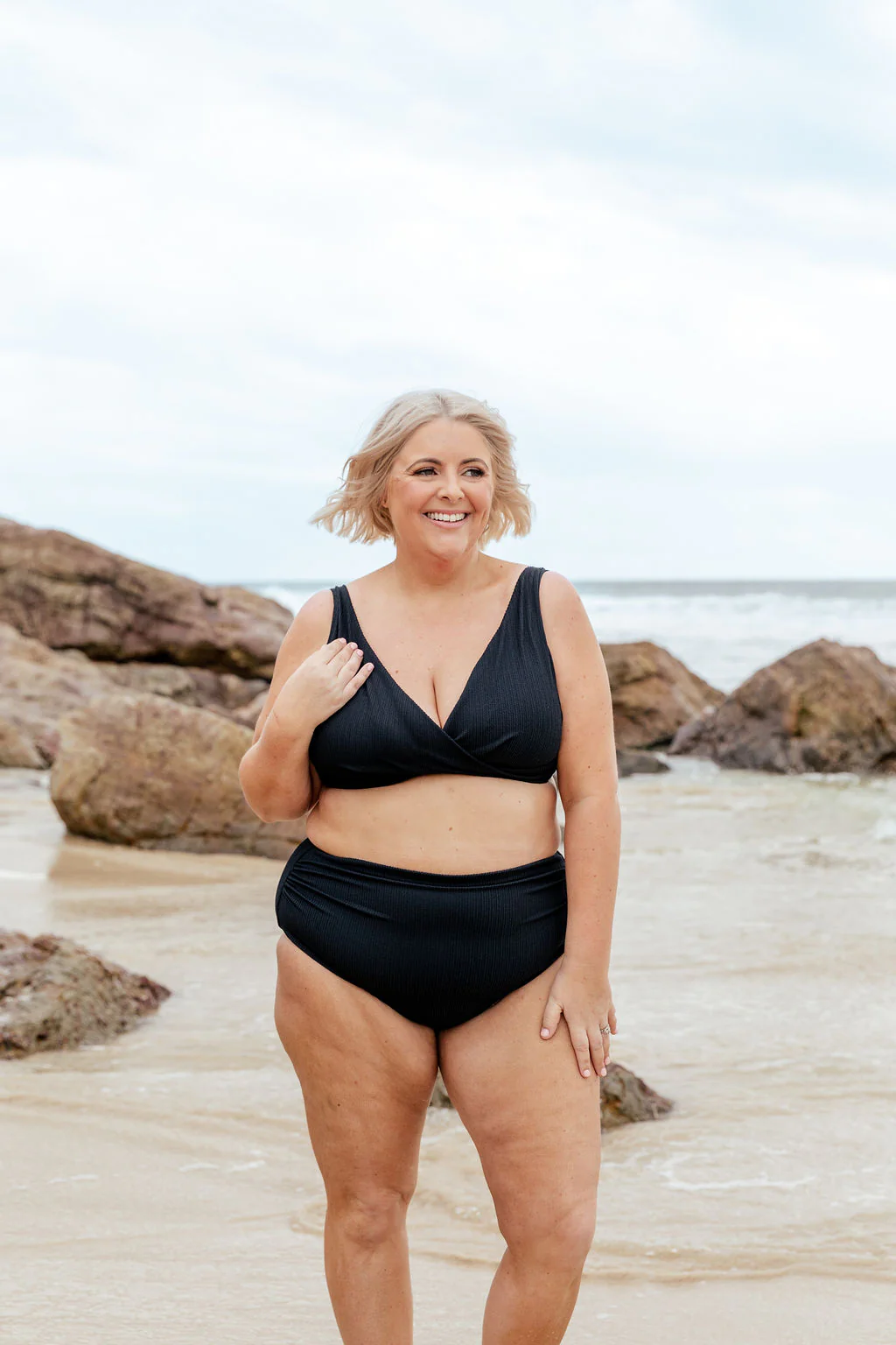 Miami Bikini Pants in Black - Image 36