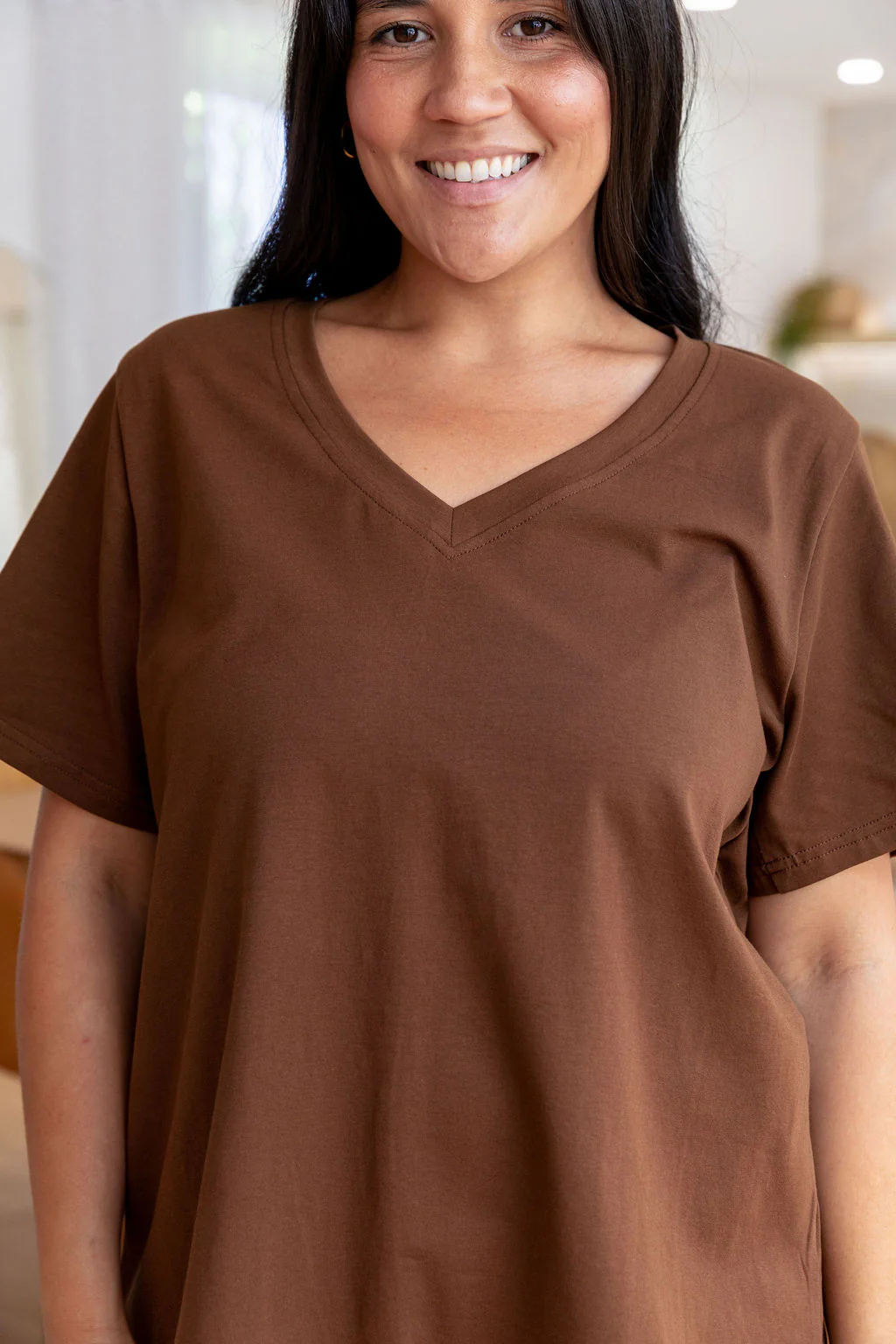 Relaxed V-Neck Tee in Chocolate - Image 7
