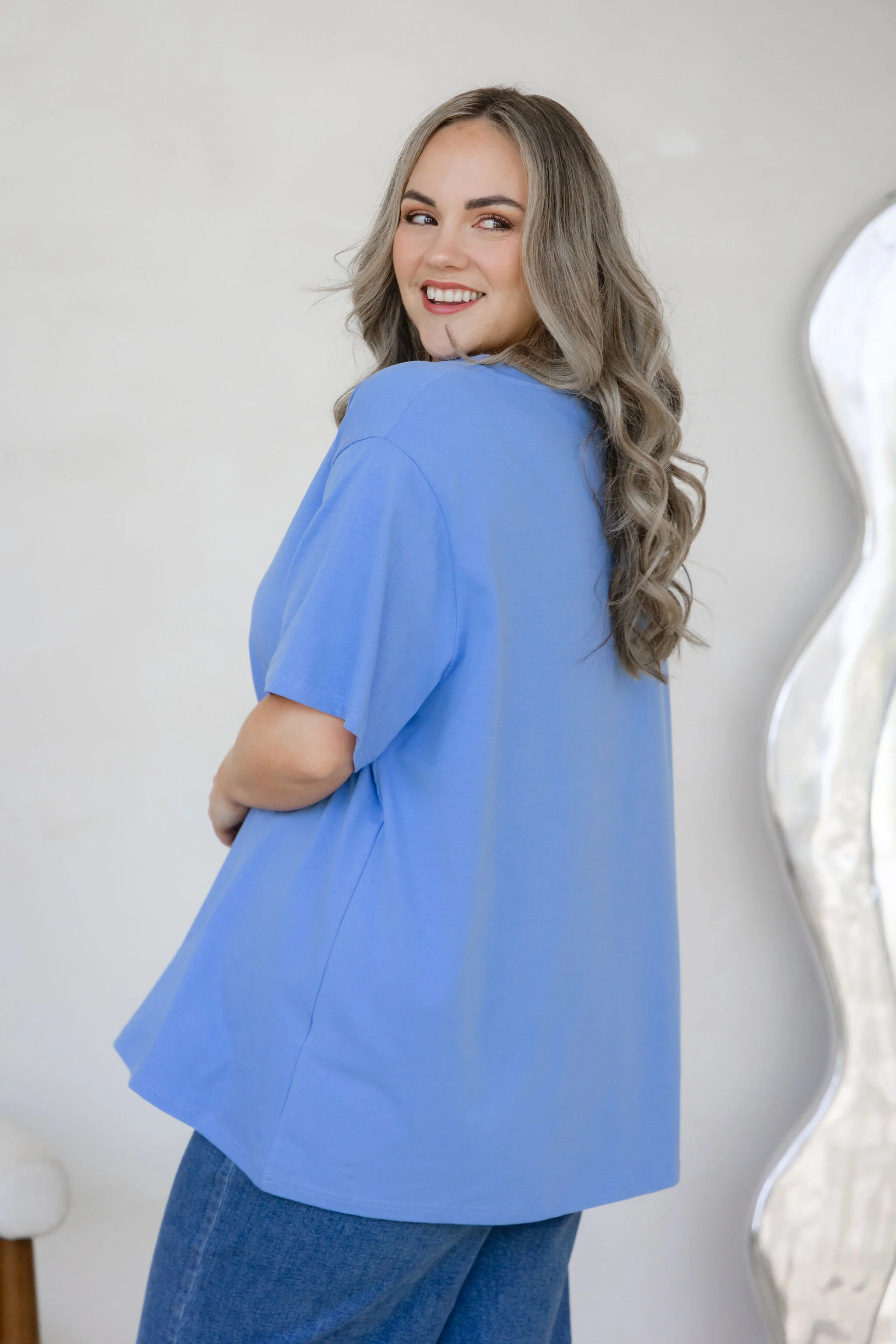 Relaxed V-Neck Tee in Cornflower Blue - Image 7