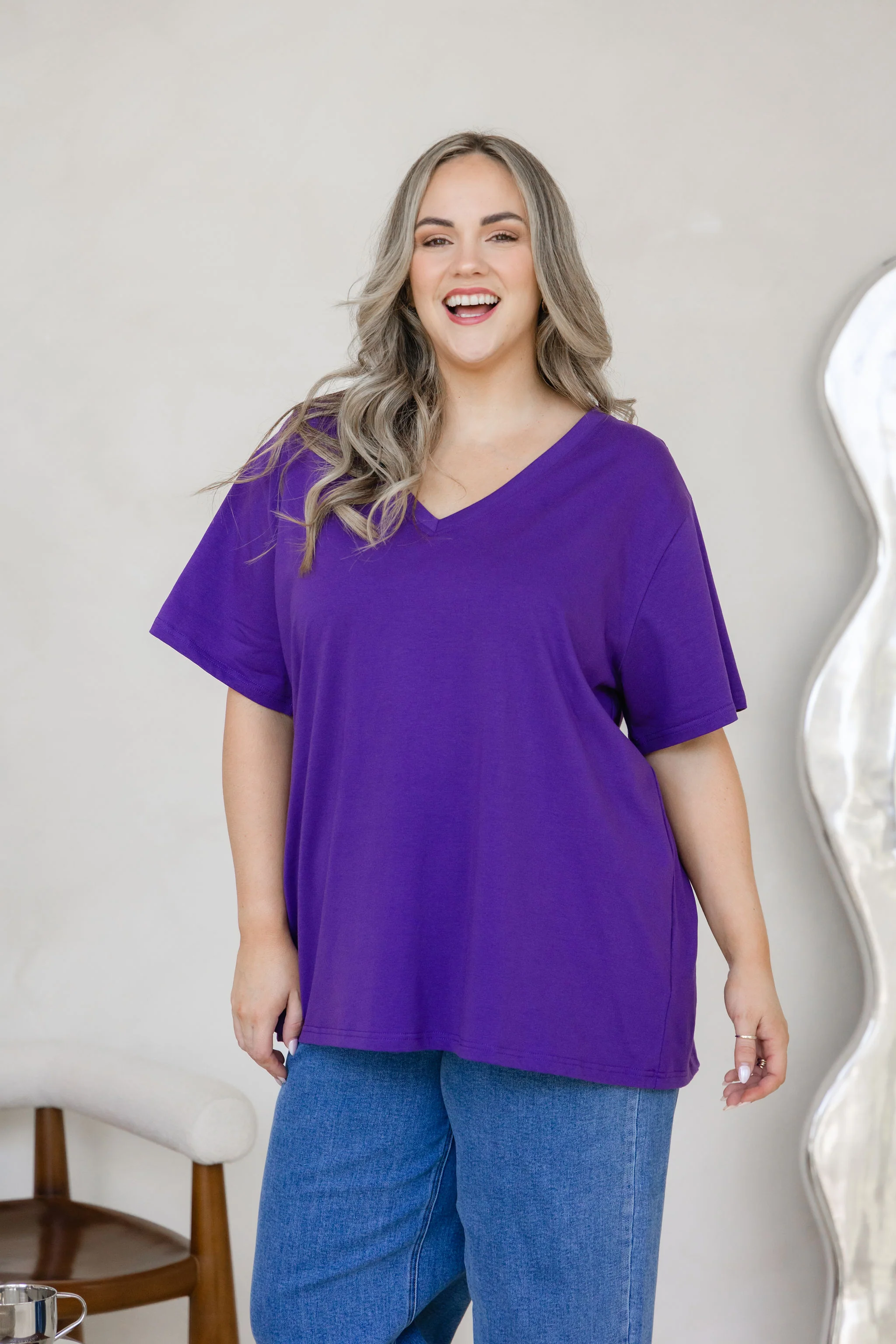 Relaxed V-Neck Tee in Purple - Image 4