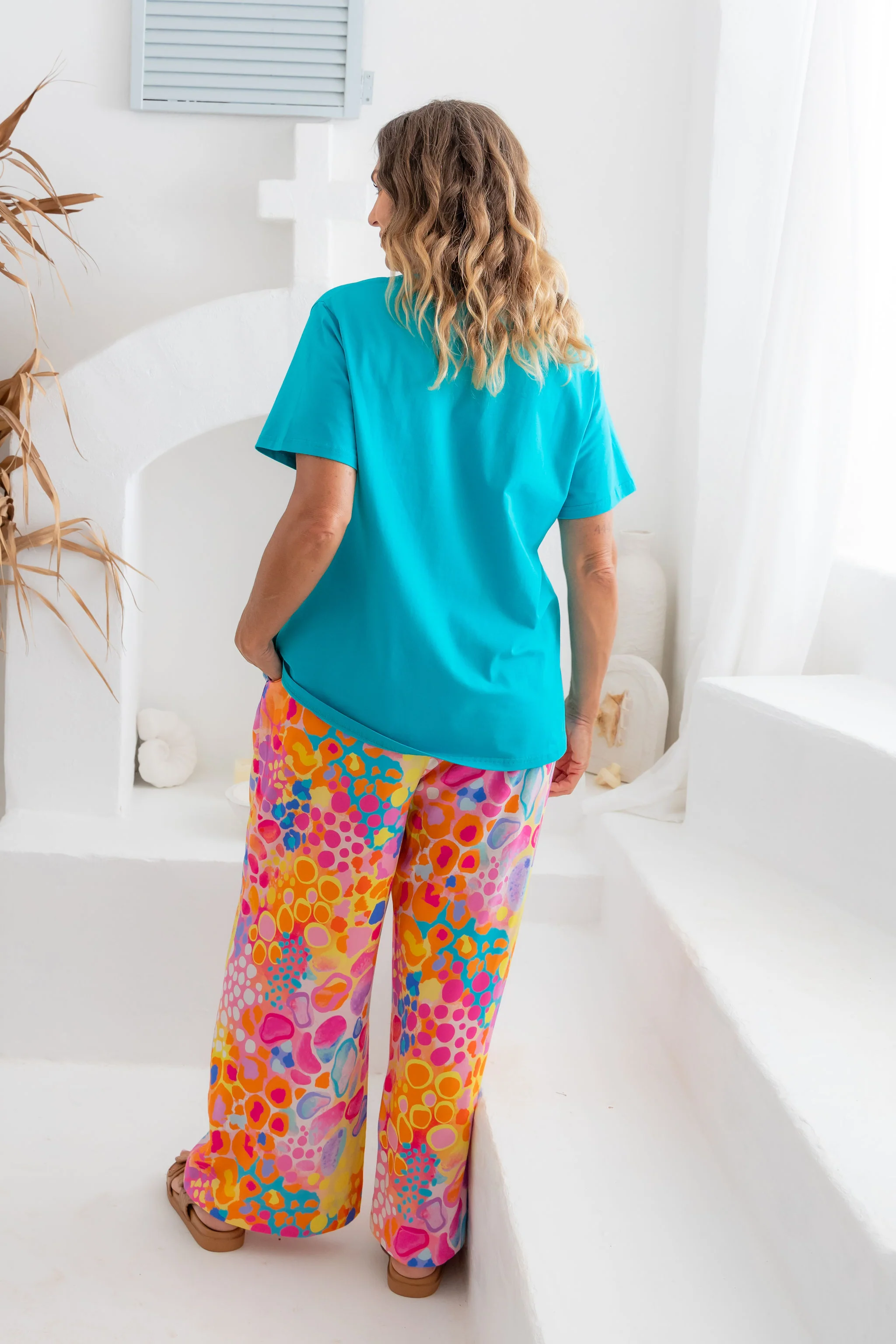Relaxed V-Neck Tee in Teal - Image 8