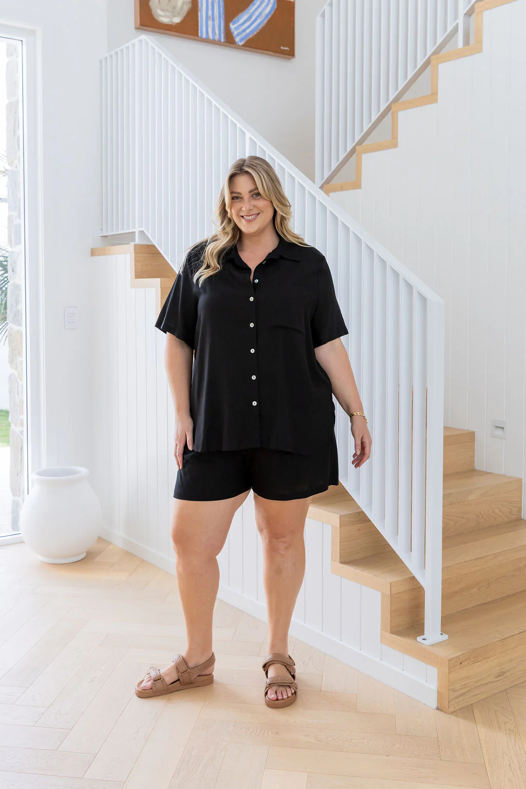 Samara Linen Blend Shirt in Black - Image 4