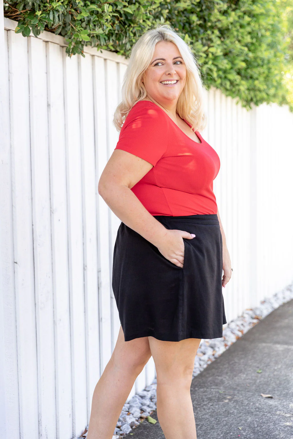 Samara Linen Blend Skort in Black - Image 13
