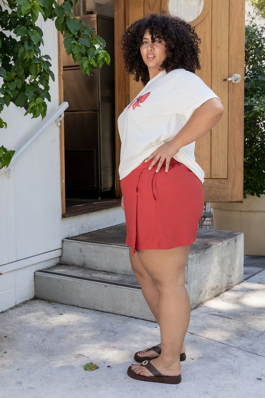 Samara Linen Blend Skort in Vermilion - Image 10