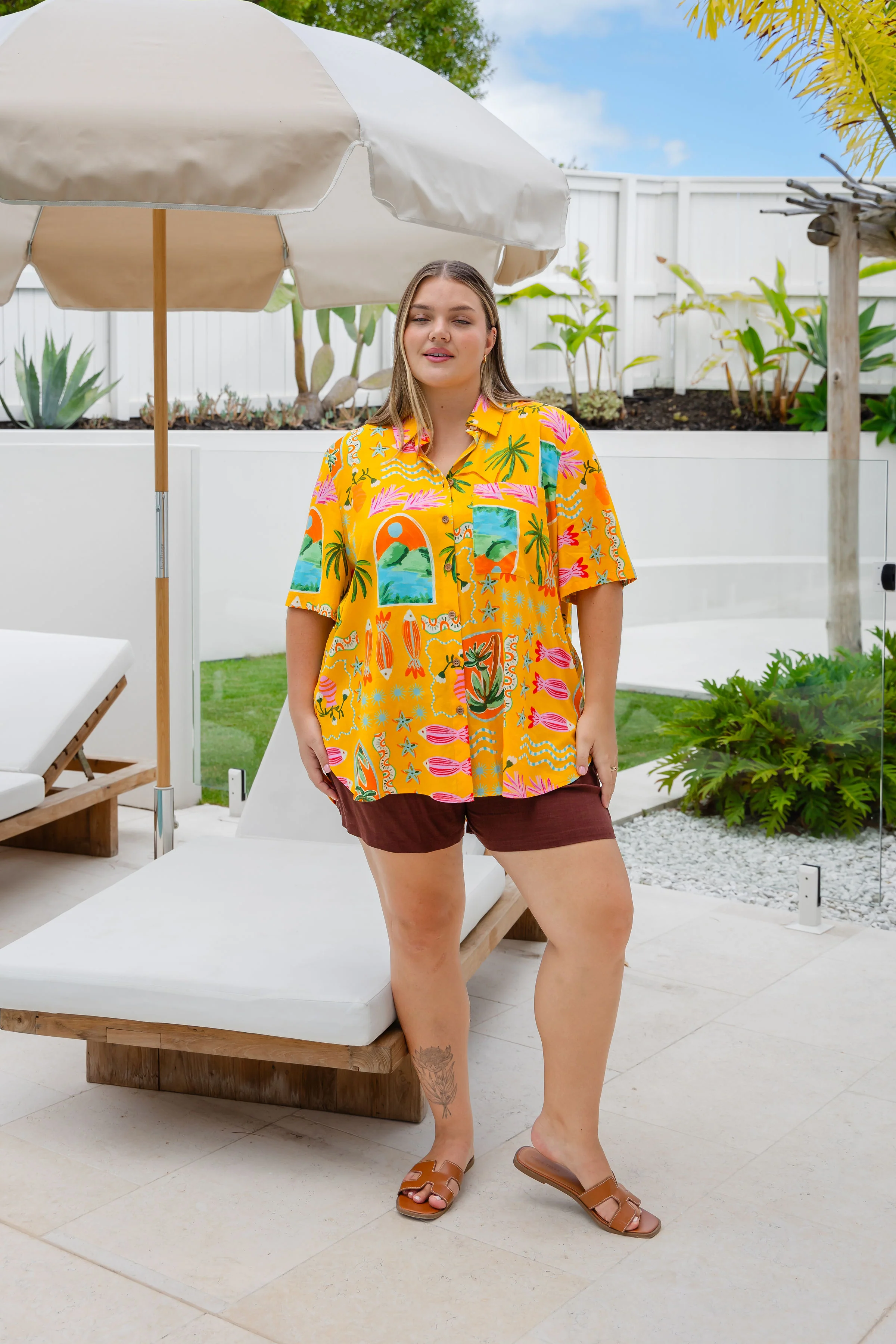 Samara Linen Blend Shirt in Star Fish Fiesta - Image 10