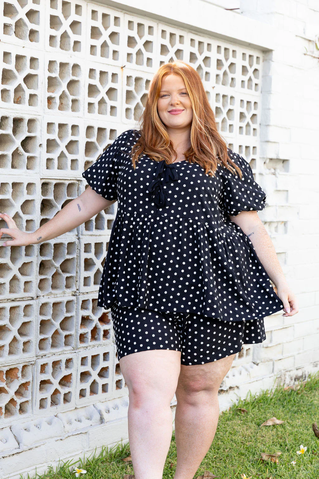 Samara Short in Embroidered Floral Dot - Image 10