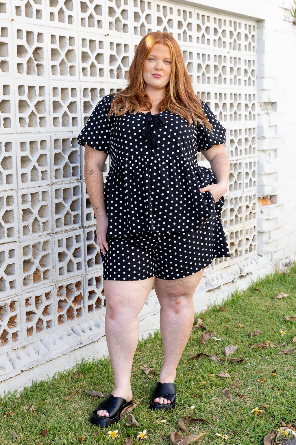 Samara Short in Embroidered Floral Dot - Image 12