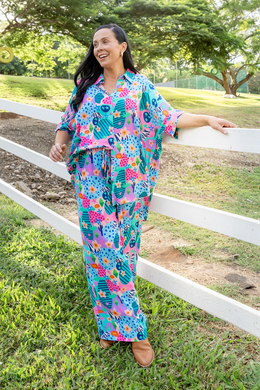 Tammin Shirt in Small Horse Club by Deb McNaughton - Image 13