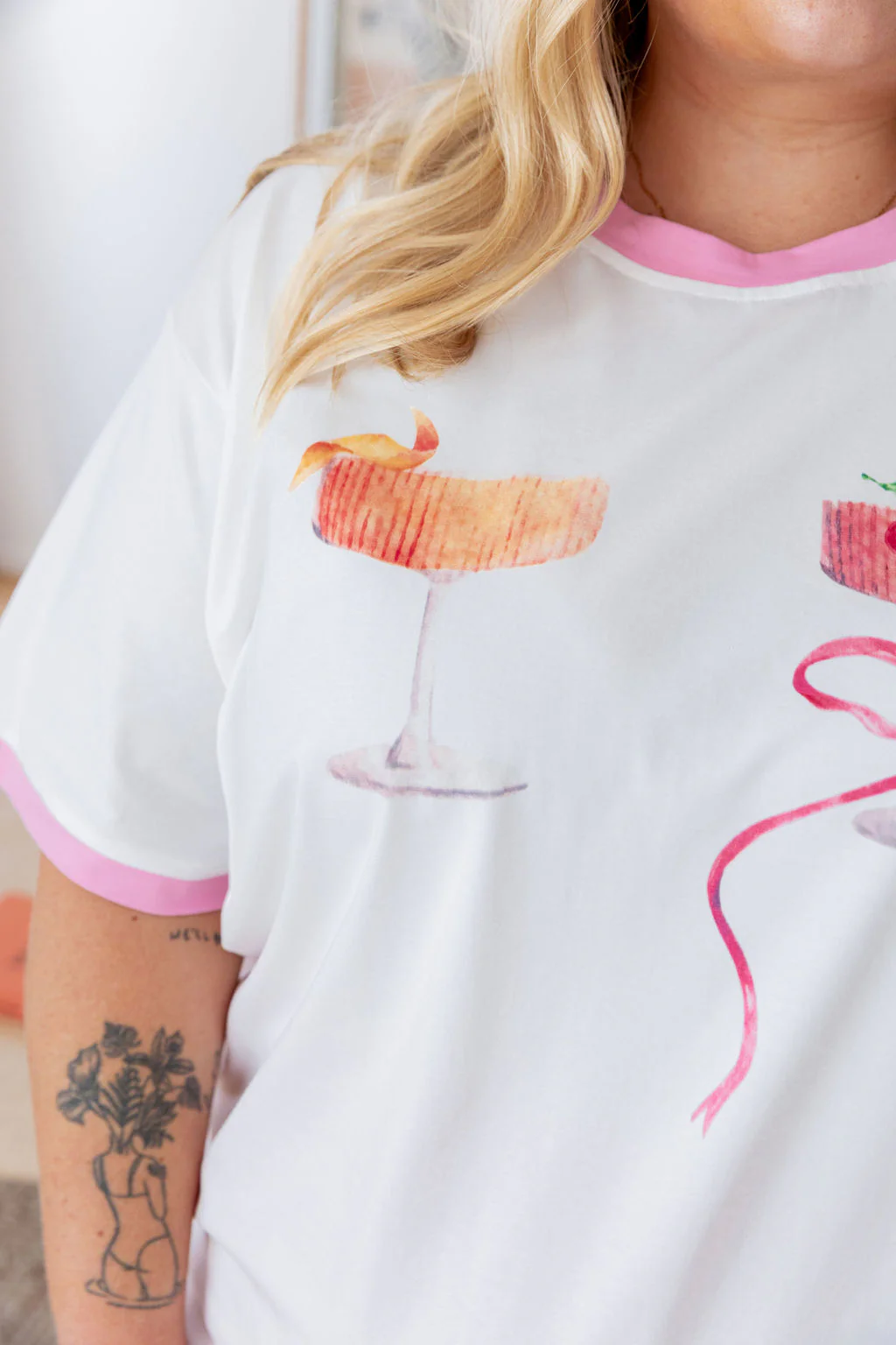 Zadi Relaxed Contrast Tee in Cheers - Image 7