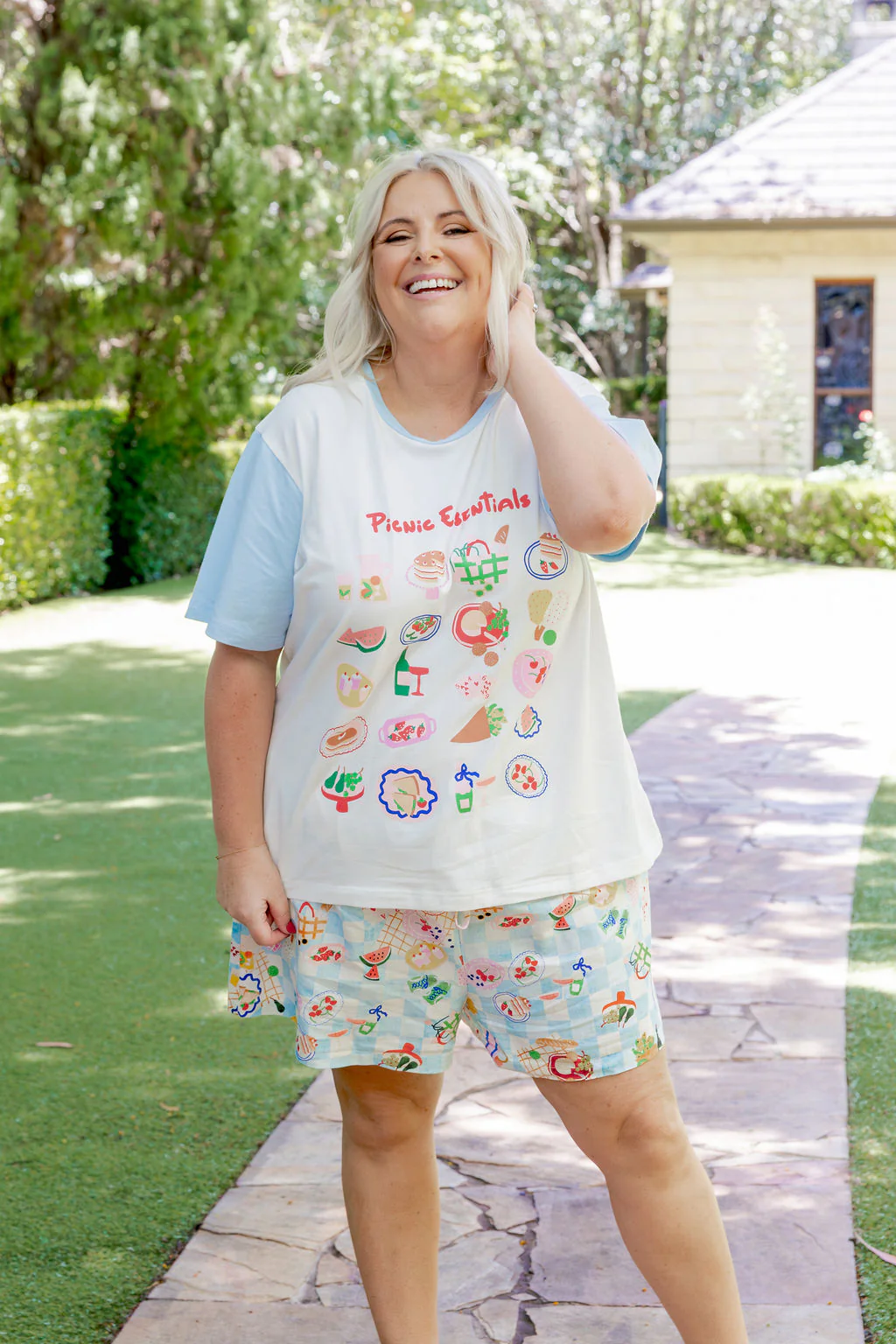 Zadi Relaxed Tee in Picnic Essentials - Image 13