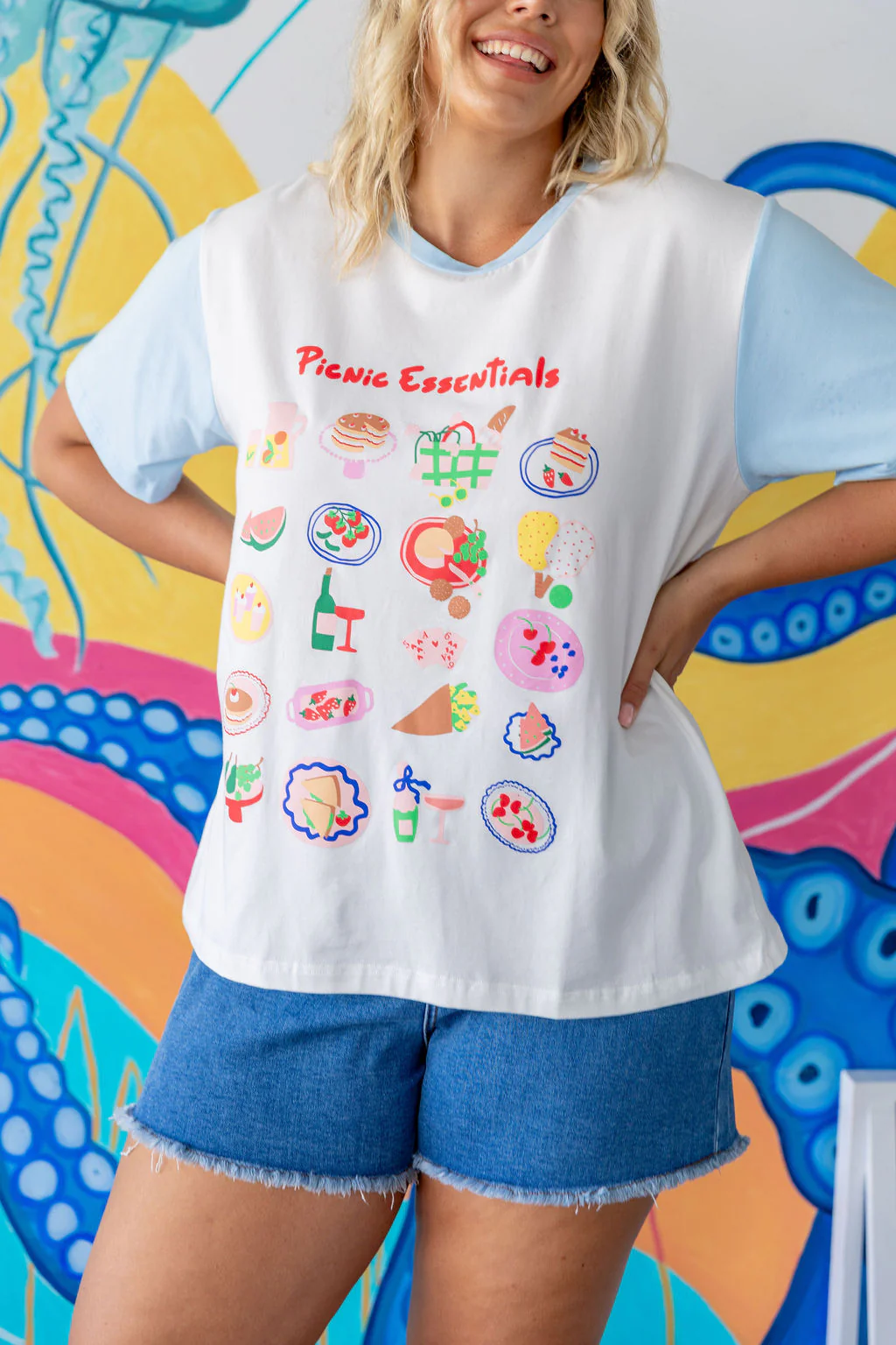 Zadi Relaxed Tee in Picnic Essentials - Image 2