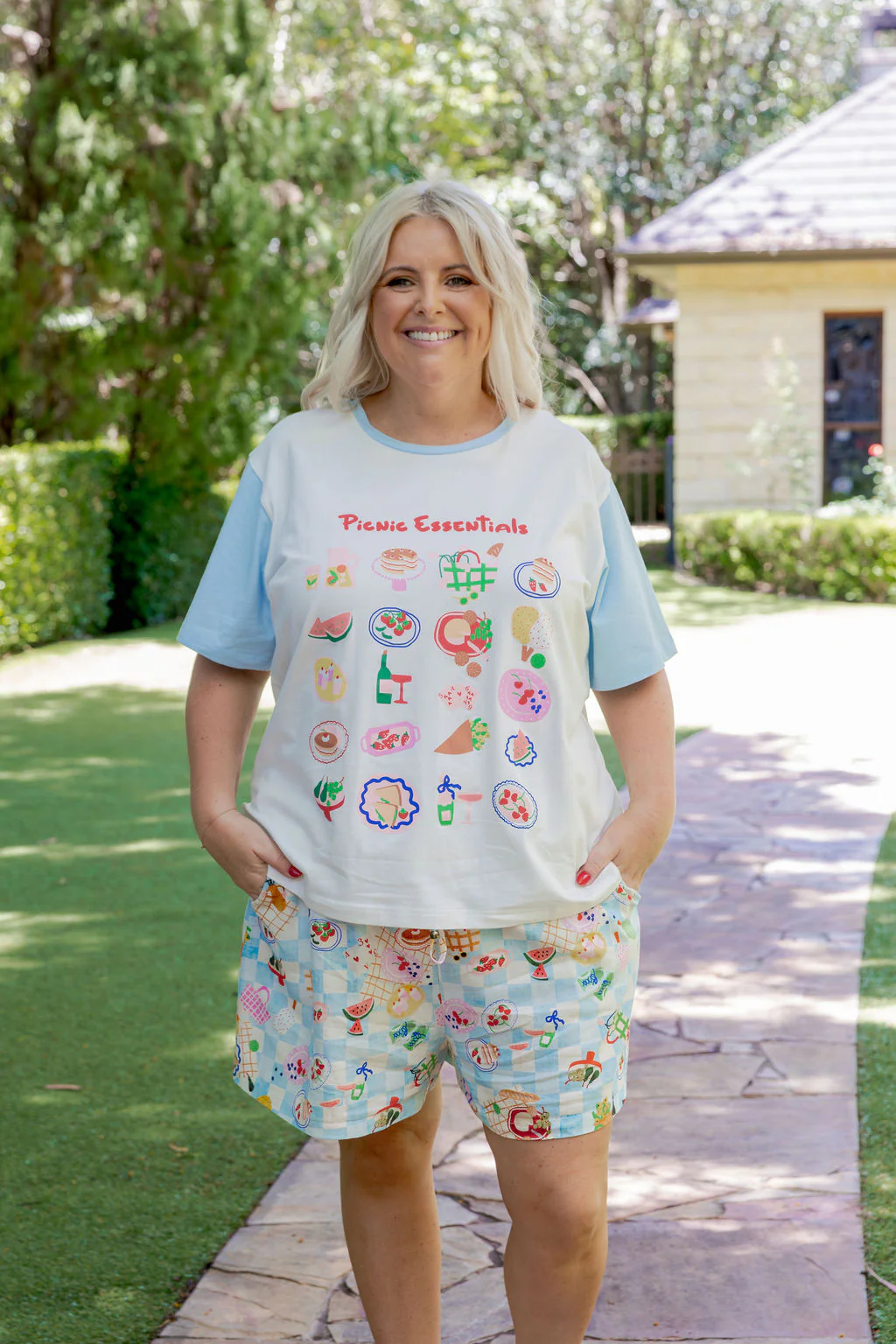 Zadi Relaxed Tee in Picnic Essentials - Image 5