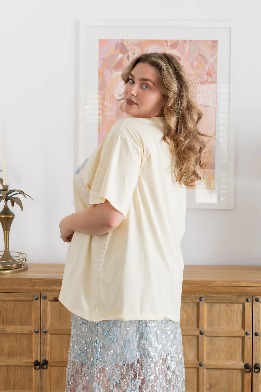 Zadi Relaxed Tee in Shells - Image 21