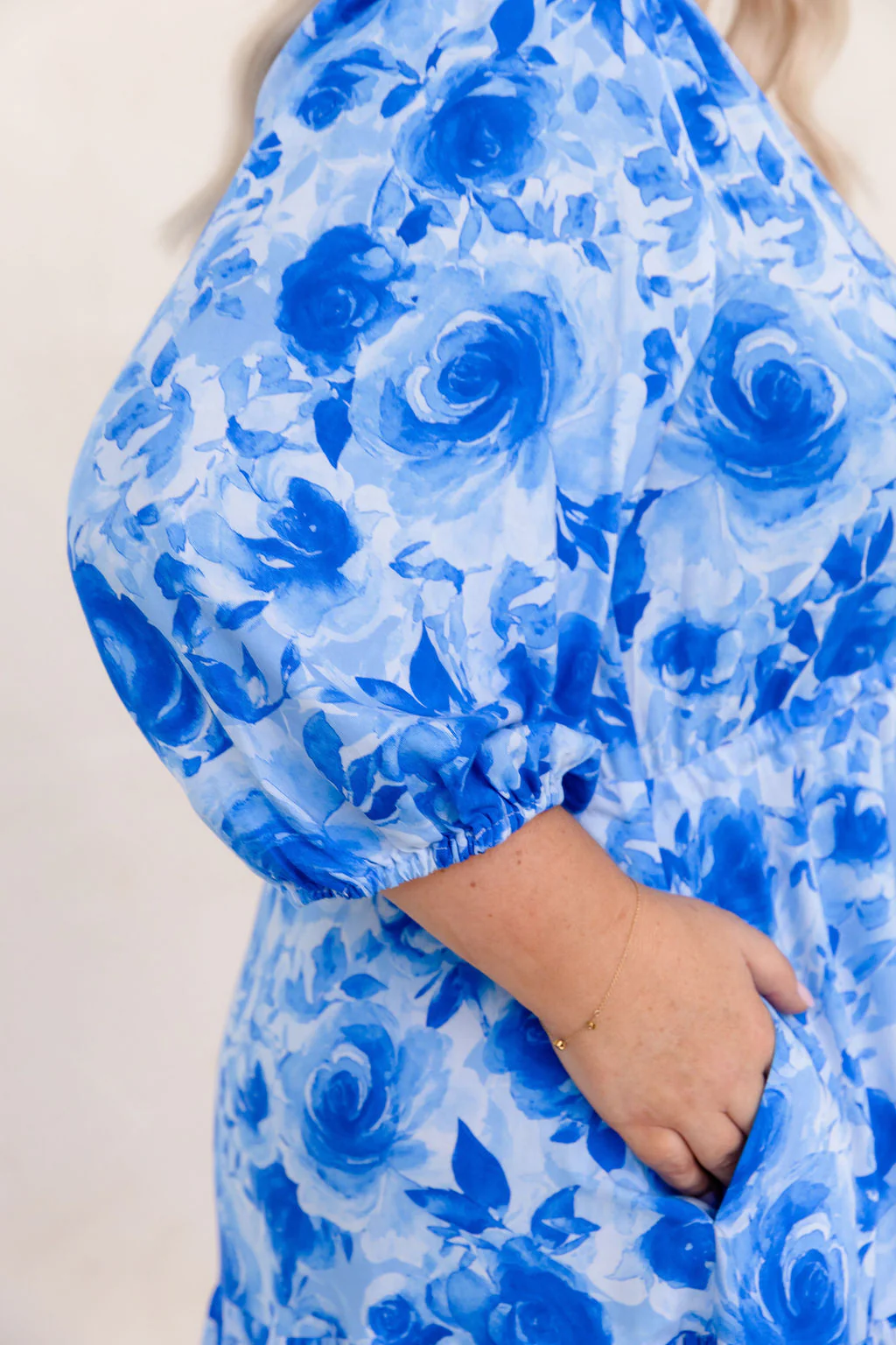 Ziggy Dress in Blue Roses - Image 7